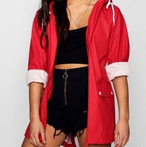 NWOT Boohoo raincoat festival mac red